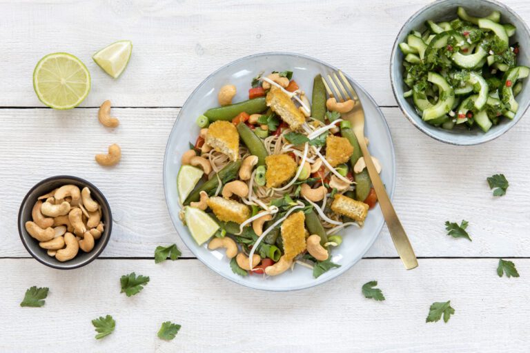 pad-thai-mit-sochicken-staebchen pad-thai-mit-sochicken-staebchen