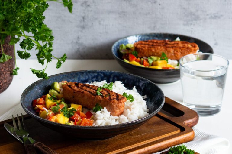 tropische-sofish-filets-lachs-art-mit-kokosreis tropische-sofish-filets-lachs-art-mit-kokosreis