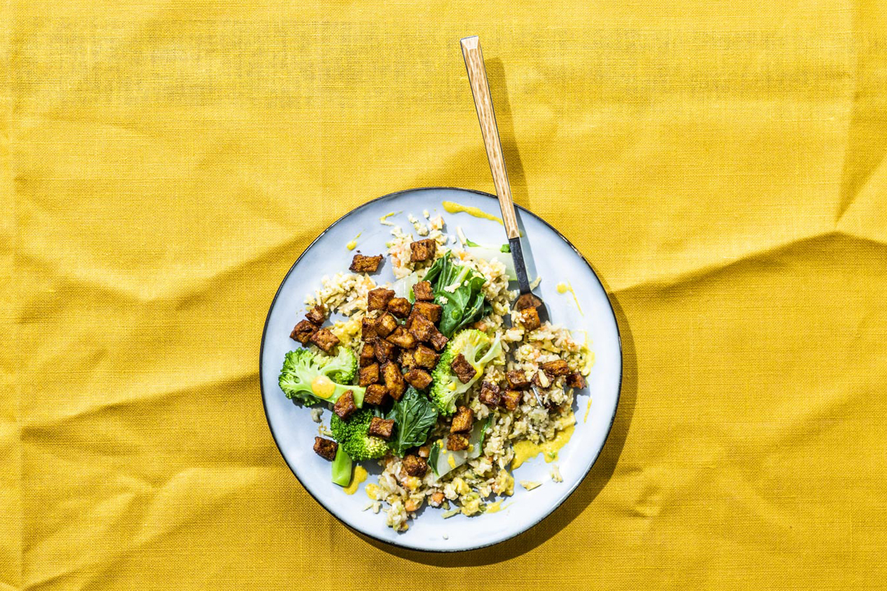 tofu-thai-kukkakaaliriisilla