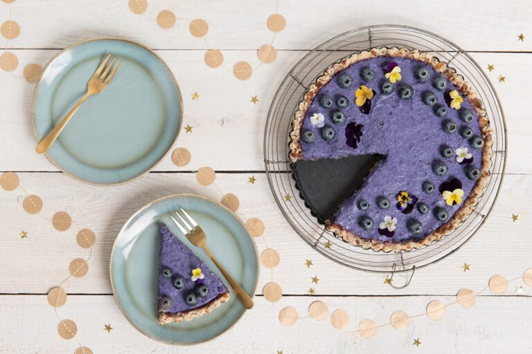 jalkiruoka-vegaaninen-mustikkajuustokakku-sofinen-tofu-naturelin-kera jalkiruoka-vegaaninen-mustikkajuustokakku-sofinen-tofu-naturelin-kera