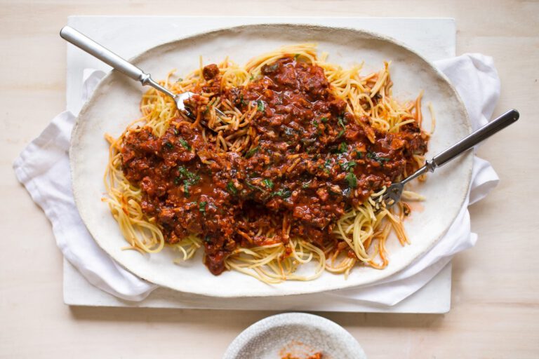 vegaaninen-pasta-bolognese vegaaninen-pasta-bolognese