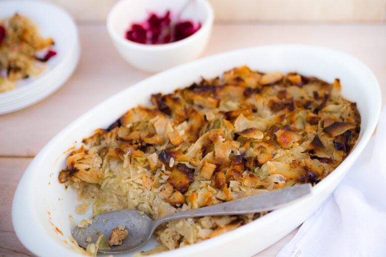 vegaaninen-kaali-tofulaatikko vegaaninen-kaali-tofulaatikko