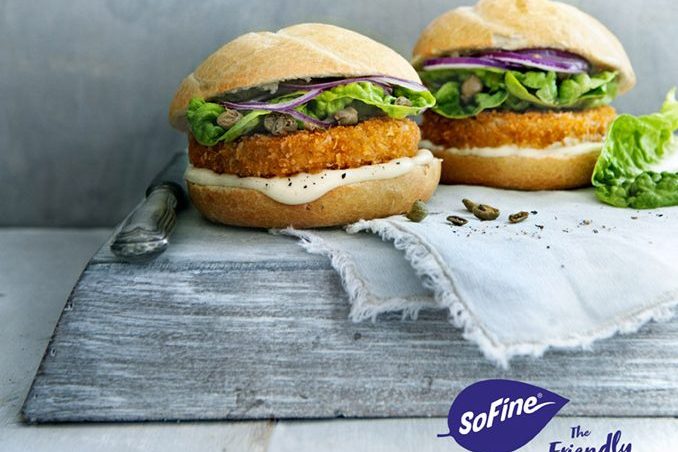 SoFine SoChickenburger sfeer rgb + logo RO small